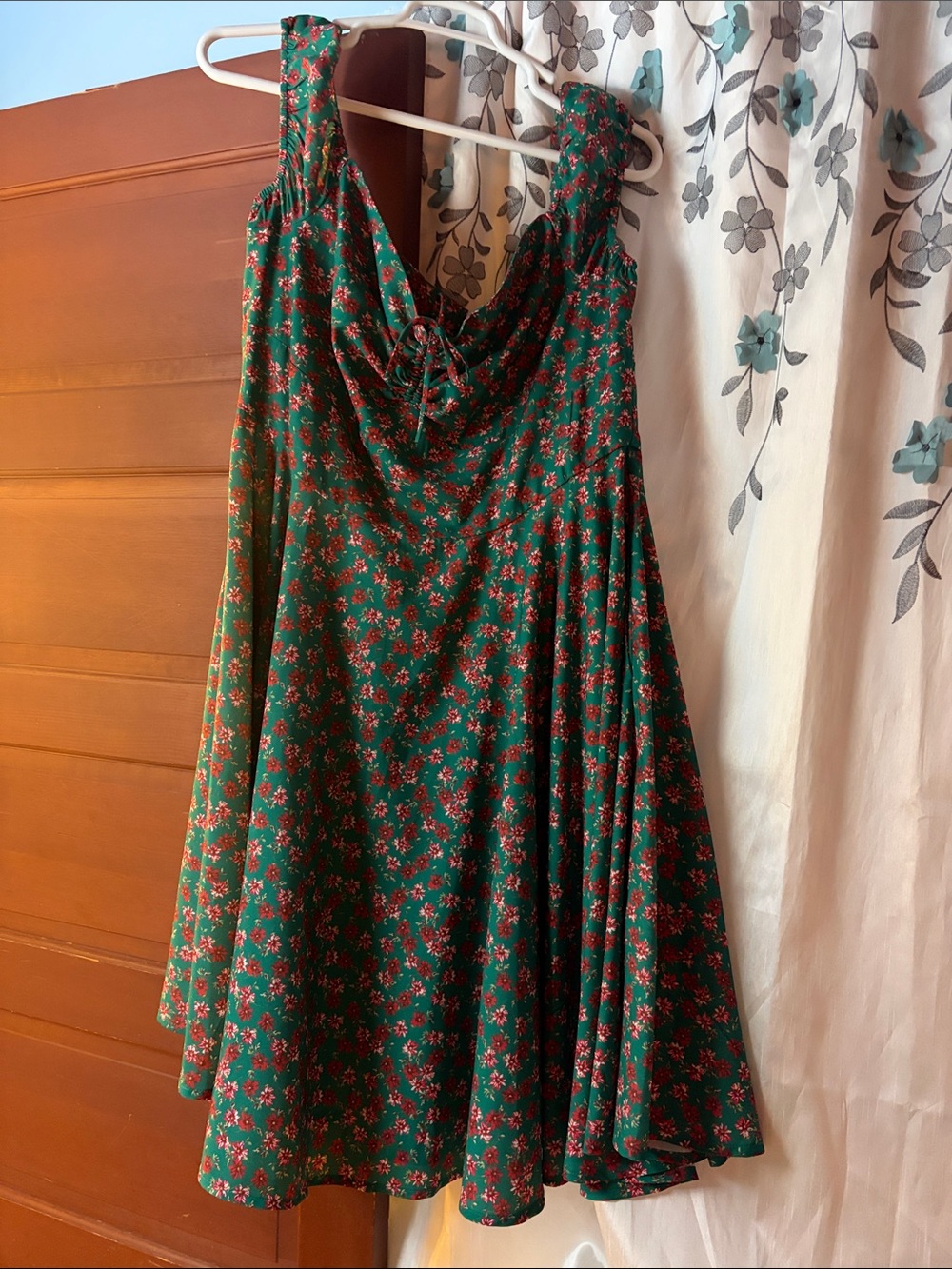 ModCloth Green Midi Dress with Red Floral Print